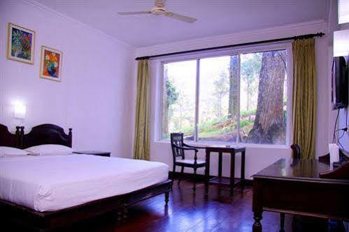 Oak Field Resort Муннар Екстер'єр фото